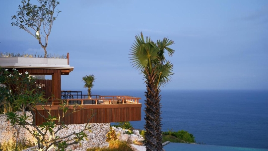 烏魯瓦圖六善別墅