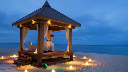 峇里島住宿(巴里島住宿)推薦-皇家桑川豪華海灘別墅