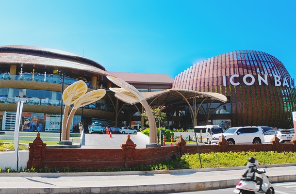 行程二選一:野生動物園一日遊 或 ATV越野車(兩人一台)+吉安雅瀑布→峇里島最新開幕Icon Bali Mall→義式料理+招待義式冰淇淋