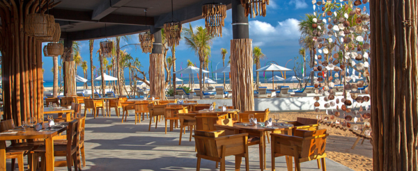 瑪哈姬麗度假村自由享樂→舢舨餐廳→下午返回本島→特色石鍋河粉→庫塔市區逛街