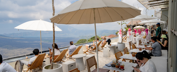 DAY 5 前往金塔瑪尼→火山景觀咖啡廳→聖泉寺→德哥拉朗梯田(贈鞦韆一次)→烏布傳統市集→特色髒鴨餐