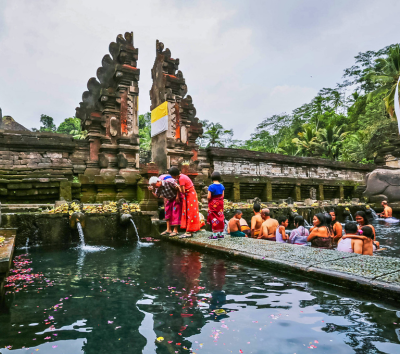 DAY 5 前往金塔瑪尼→火山景觀咖啡廳→聖泉寺→德哥拉朗梯田(贈鞦韆一次)→烏布傳統市集→特色髒鴨餐