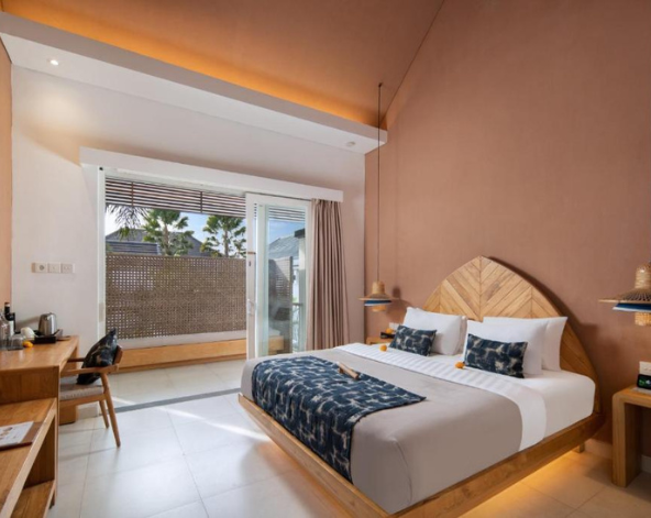 台北→峇里島→迎賓獻花→芳香精油按摩120分鐘→植感西式風味餐