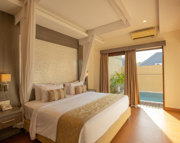 睡到自然醒→港式料理點心吃到飽→機場→台北