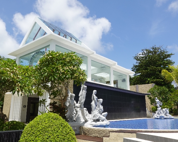 百萬網紅伴手禮小店→港式料理點心吃到飽→機場→台北