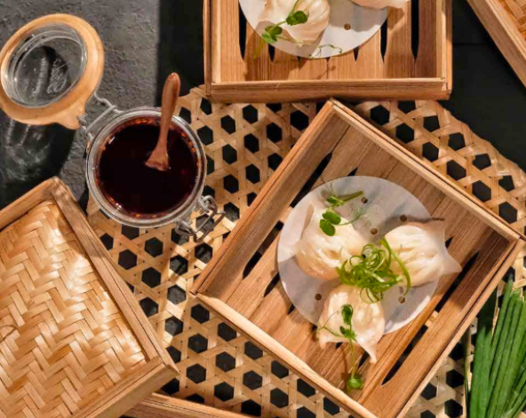 享用美味早餐→BALINESE特色小店→港式風味點心→機場→台北