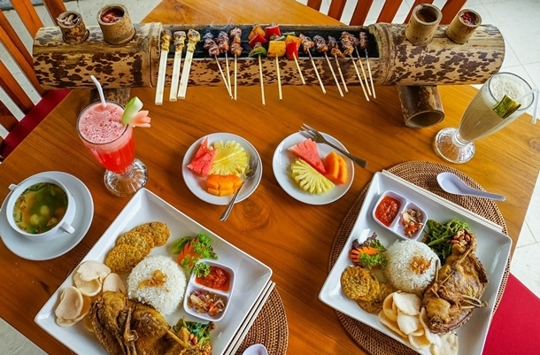 巴里島餐廳推薦-稻田髒鴨餐
