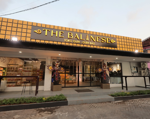 The balinese峇里概念店→泰式風味餐→機場→台北