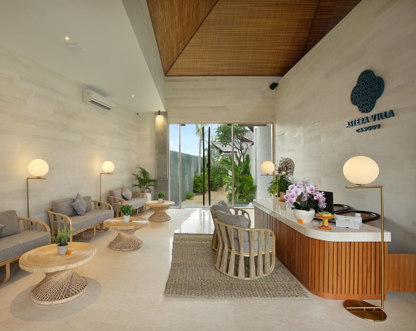 台北→峇里島→迎賓獻花→能量熱石按摩120分鐘→水上餐廳印尼風味餐