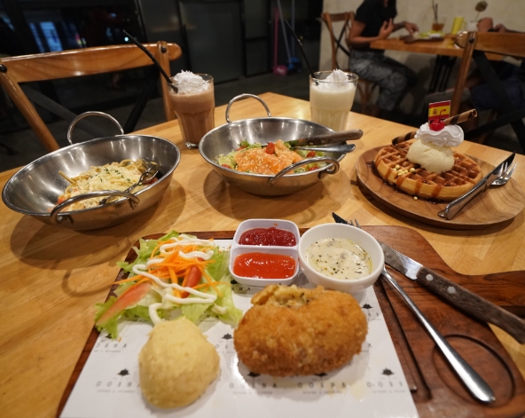 台北→巴里島→桑川海岸下午茶+樂活單車遊→玻璃屋餐廳