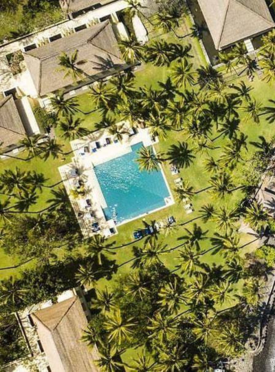 台北→峇里島→迎賓獻花→能量熱石按摩120分鐘→水上餐廳