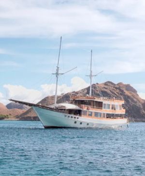 #科摩多探奇。船宿體驗、帕達爾灣日出、蝙蝠日落、粉紅沙灘、冒險六日