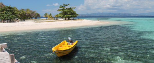Kanawa Island(浮潛點)→返回碼頭→科摩多機場→峇里島機場→芳香精油按摩120分鐘→醬烤豬肋排