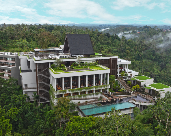 睡到自然醒→LULUR SPA護膚芳療&花瓣浴120分鐘→Alila Villas Uluwatu Check In